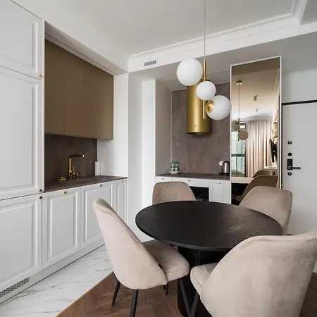 Grzybowska Deluxe #70 By Bookinghost Appartamento *