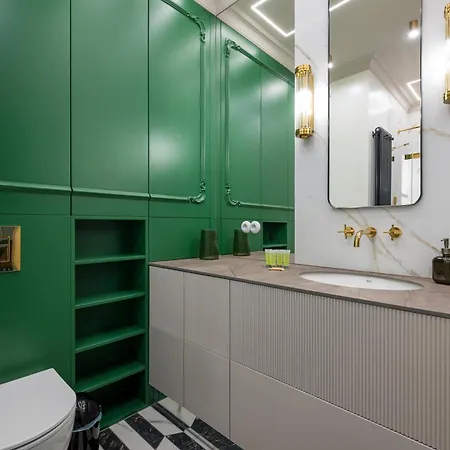 Grzybowska Deluxe #70 By Bookinghost