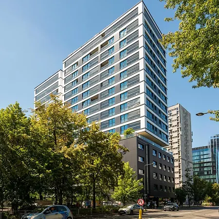 Апартаменты Grzybowska Deluxe #70 By Bookinghost *