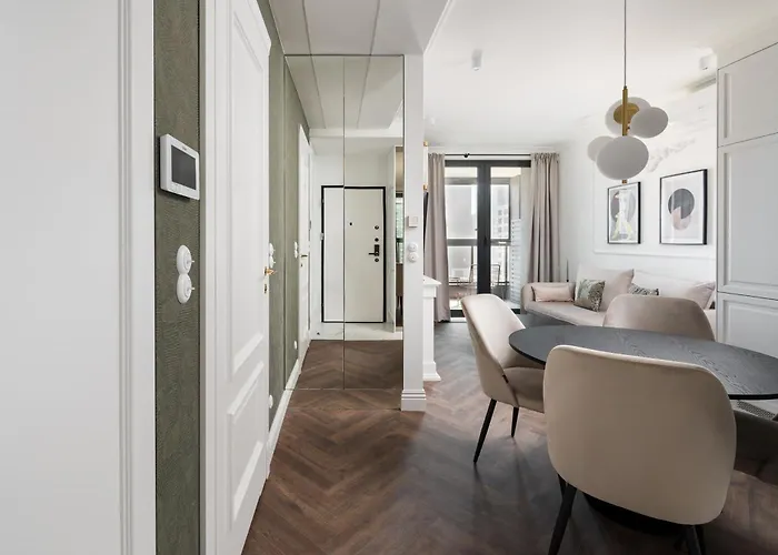 Grzybowska Deluxe #70 By Bookinghost Apartment Warsaw