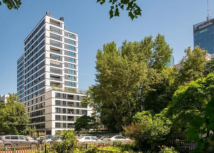 Grzybowska Deluxe #70 By Bookinghost * Warsaw